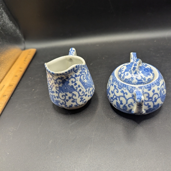 Vintage Phoenix Bird Flying Turkey Blue & White Covered Sugar & Creamer 3" - Picture 2 of 8